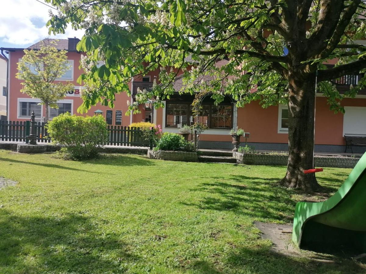 Gasthof Thuenauer Offenhausen Exterior foto